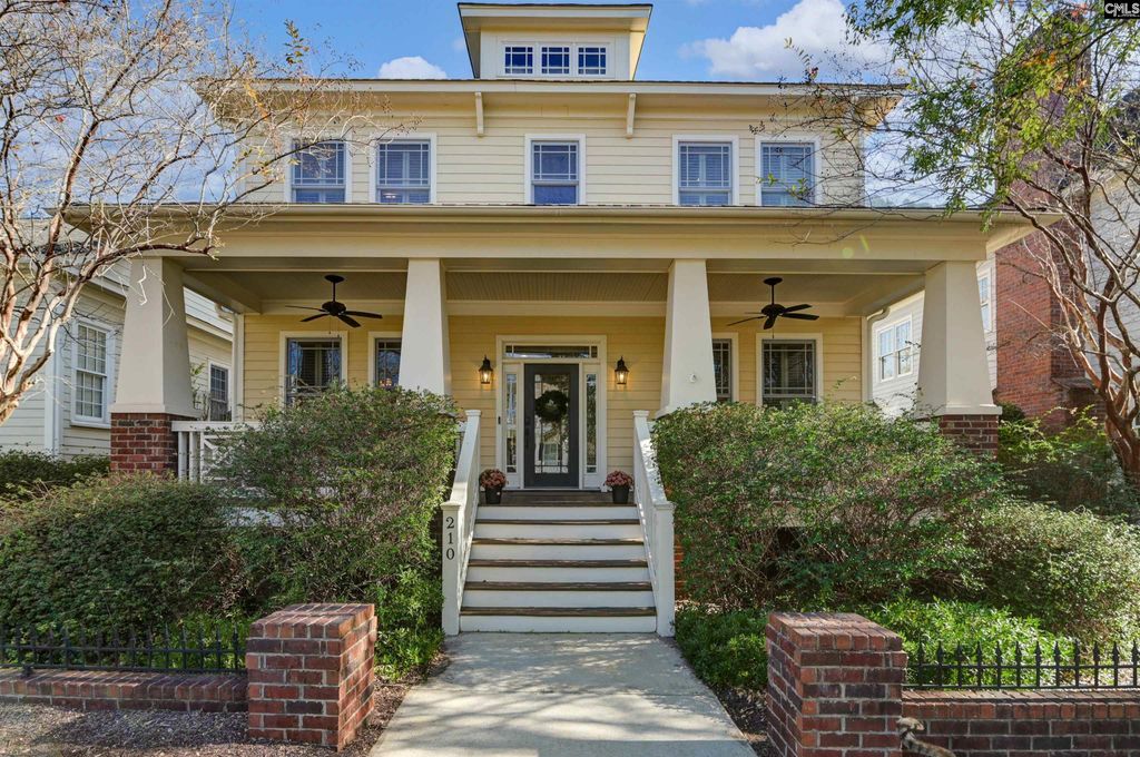 210 River Club Road, Lexington, SC 29072