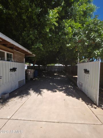 9337 W SAN MIGUEL Avenue, Glendale, AZ 85305