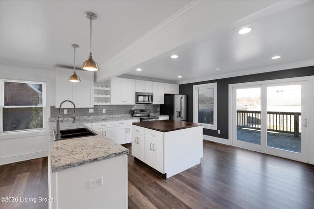 4215 Alton Rd, Louisville, KY 40207