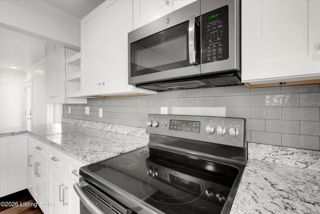 4215 Alton Rd, Louisville, KY 40207