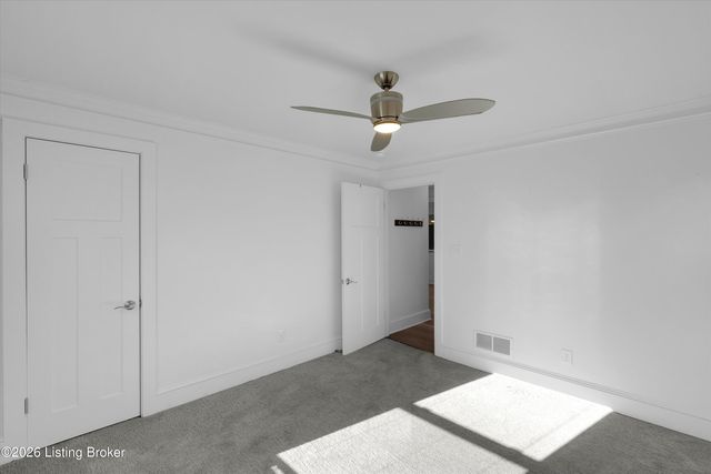 4215 Alton Rd, Louisville, KY 40207