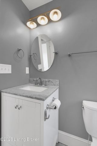 4215 Alton Rd, Louisville, KY 40207