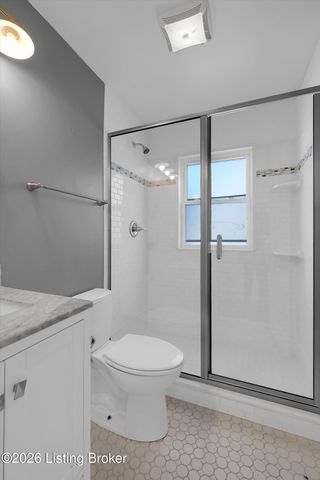 4215 Alton Rd, Louisville, KY 40207