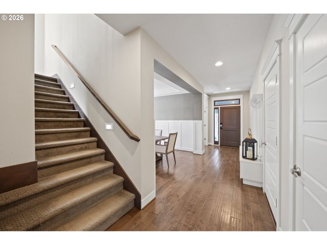 14144 GOODALL Rd, Lake Oswego, OR 97034