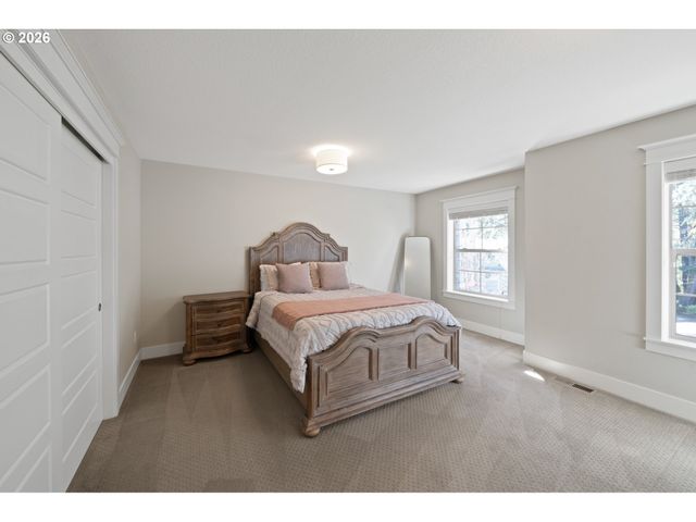 14144 GOODALL Rd, Lake Oswego, OR 97034