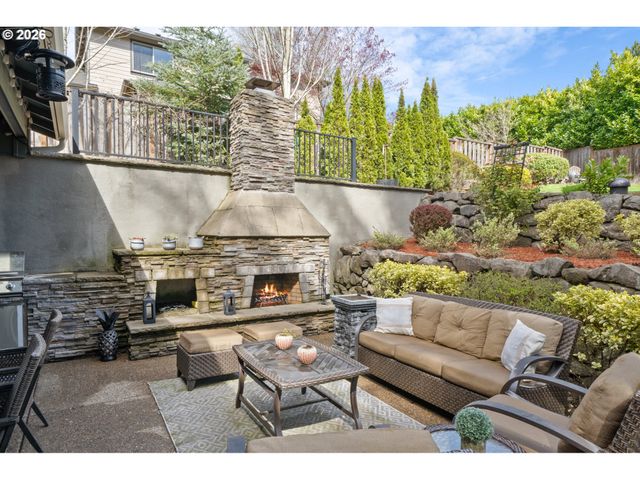 14144 GOODALL Rd, Lake Oswego, OR 97034