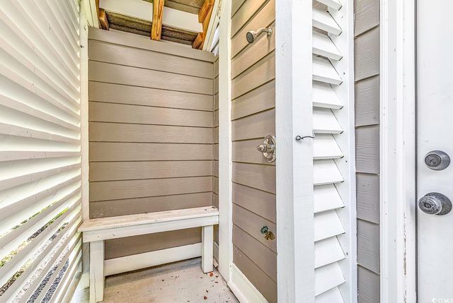 6 Cottage Dr., Murrells Inlet, SC 29576