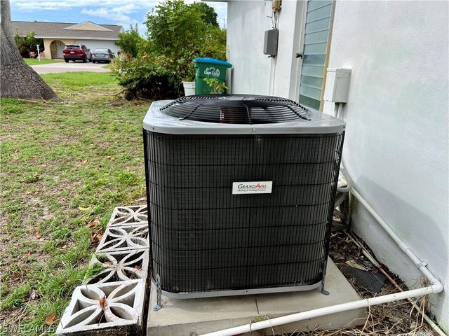 326 SE 47th ST, Cape Coral, FL 33904