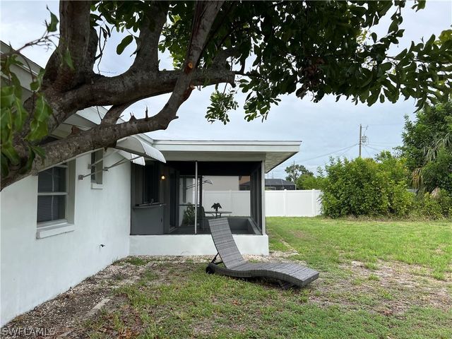 326 SE 47th ST, Cape Coral, FL 33904