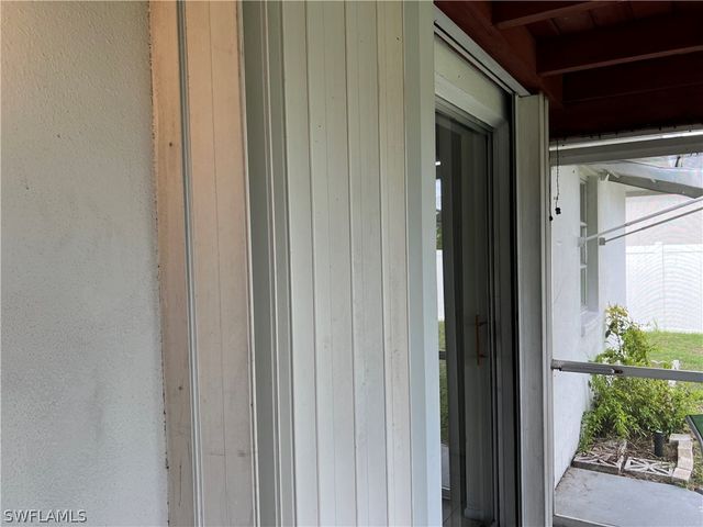 326 SE 47th ST, Cape Coral, FL 33904