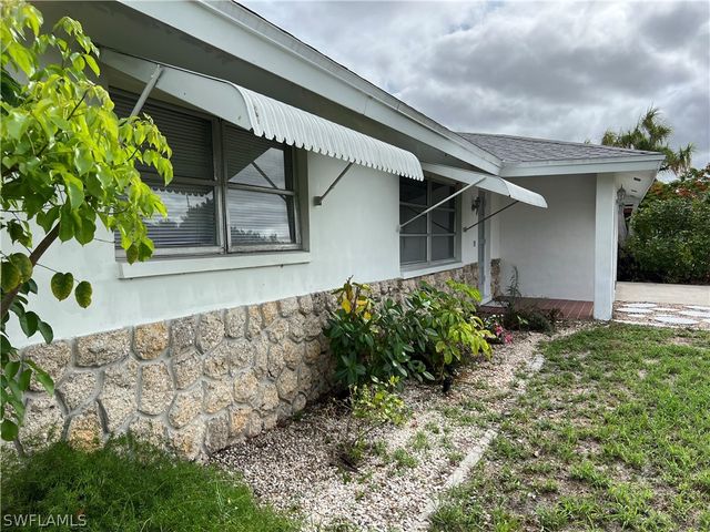 326 SE 47th ST, Cape Coral, FL 33904