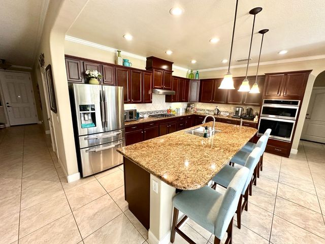 9817 Collie Way, Elk Grove, CA 95757