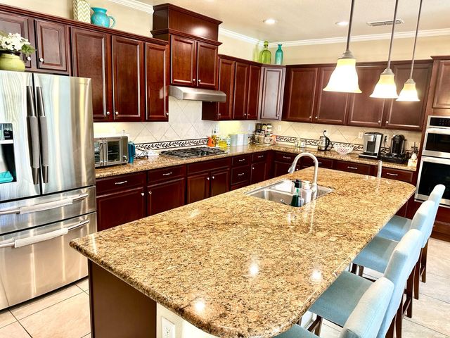 9817 Collie Way, Elk Grove, CA 95757