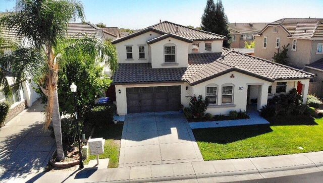 9817 Collie Way, Elk Grove, CA 95757