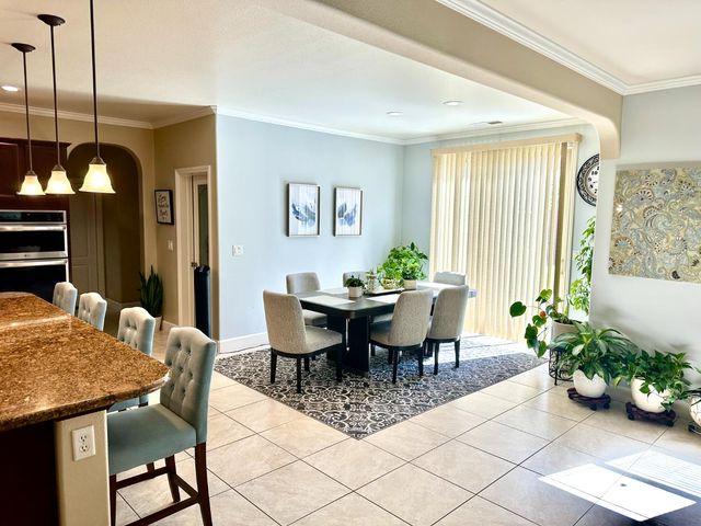 9817 Collie Way, Elk Grove, CA 95757