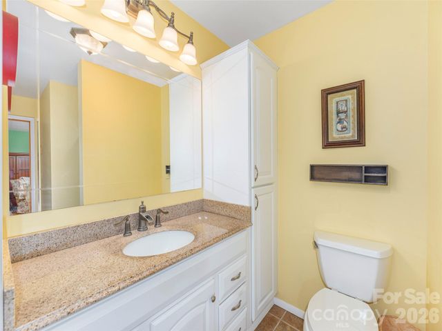212 Torda Trace, Waynesville, NC 28786