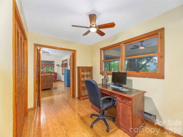 212 Torda Trace, Waynesville, NC 28786