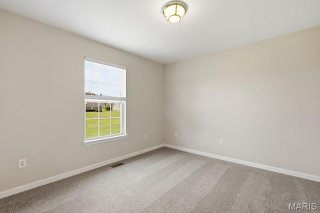409 Fredricksburg Way, Wright City, MO 63390
