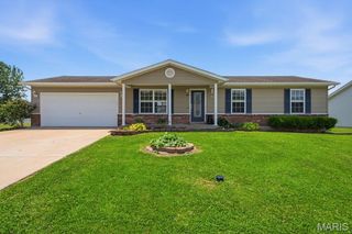 409 Fredricksburg Way, Wright City, MO 63390