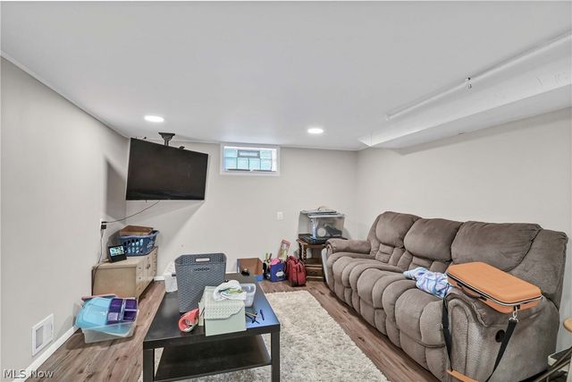 4695 Martin Drive, North Olmsted, OH 44070
