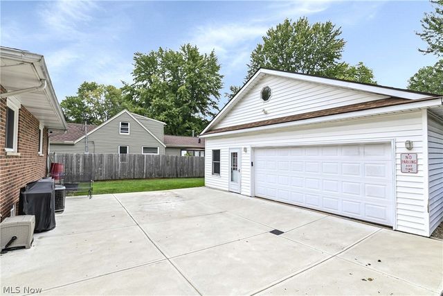 4695 Martin Drive, North Olmsted, OH 44070