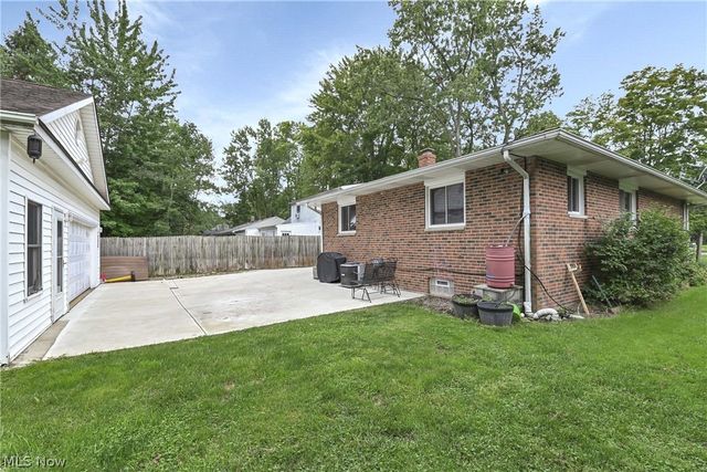 4695 Martin Drive, North Olmsted, OH 44070