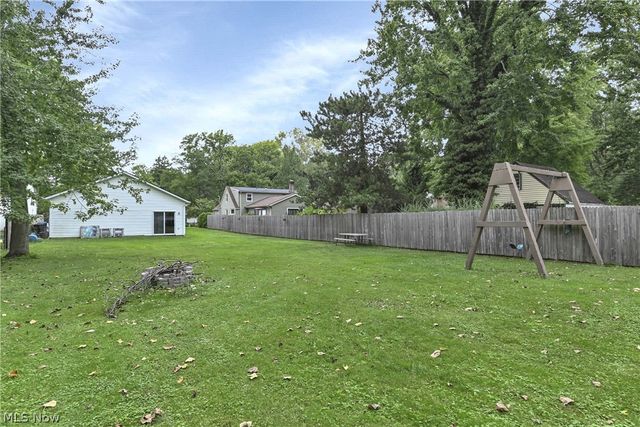 4695 Martin Drive, North Olmsted, OH 44070