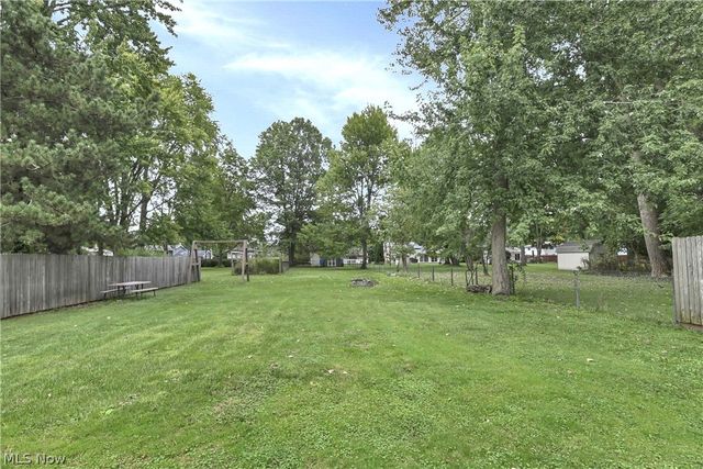 4695 Martin Drive, North Olmsted, OH 44070