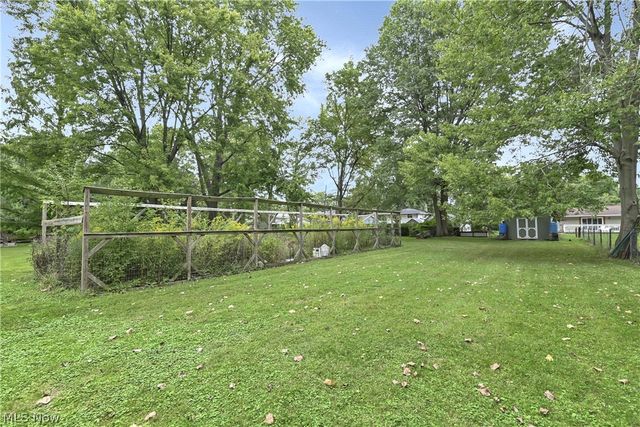 4695 Martin Drive, North Olmsted, OH 44070