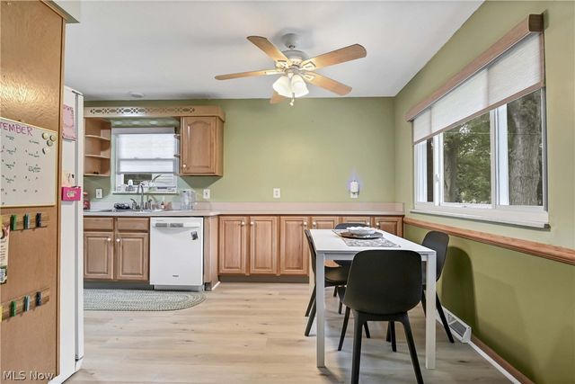 4695 Martin Drive, North Olmsted, OH 44070