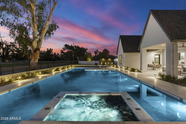 11636 N OAKHURST Way, Scottsdale, AZ 85254