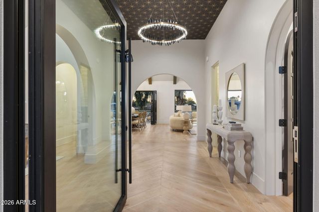 11636 N OAKHURST Way, Scottsdale, AZ 85254