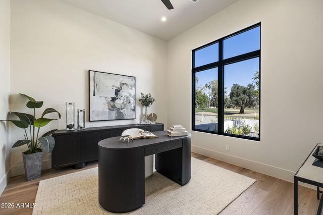 11636 N OAKHURST Way, Scottsdale, AZ 85254