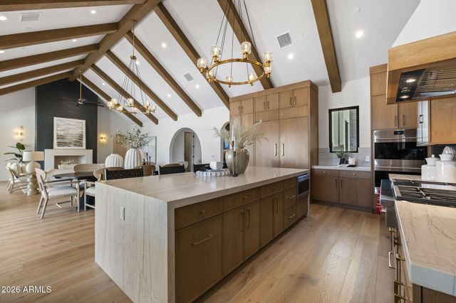 11636 N OAKHURST Way, Scottsdale, AZ 85254