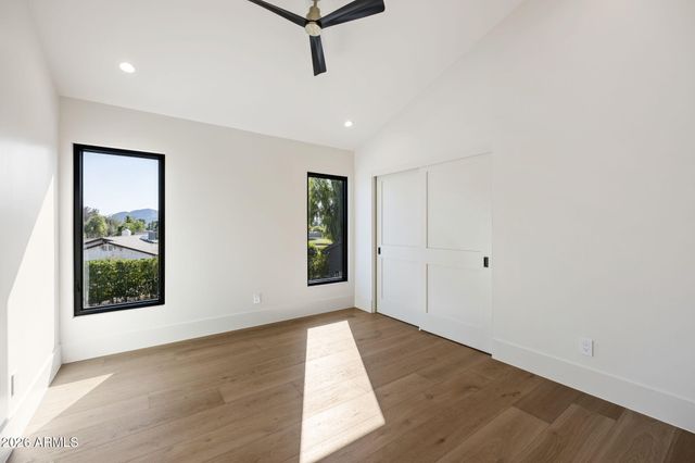 11636 N OAKHURST Way, Scottsdale, AZ 85254