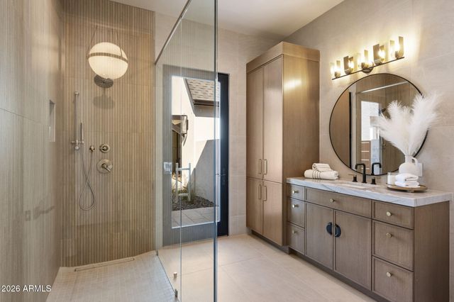 11636 N OAKHURST Way, Scottsdale, AZ 85254