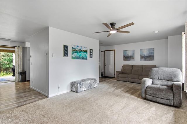 435 S Beach Drive, Altoona, WI 54720
