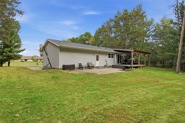435 S Beach Drive, Altoona, WI 54720