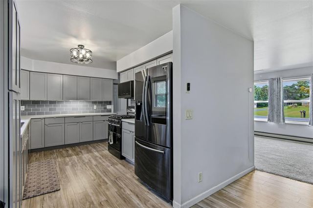 435 S Beach Drive, Altoona, WI 54720