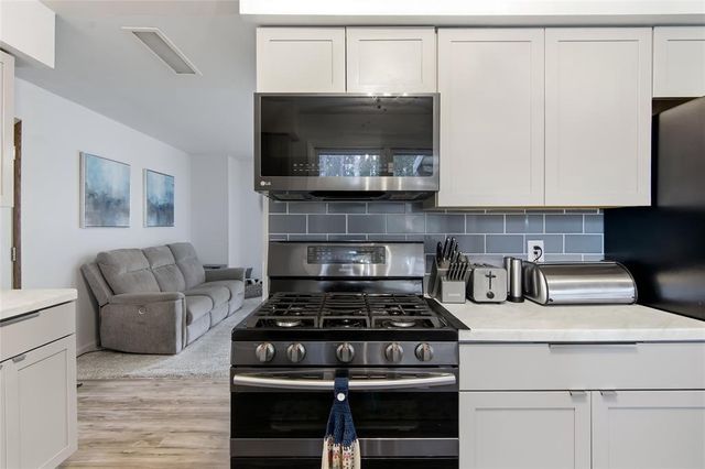435 S Beach Drive, Altoona, WI 54720