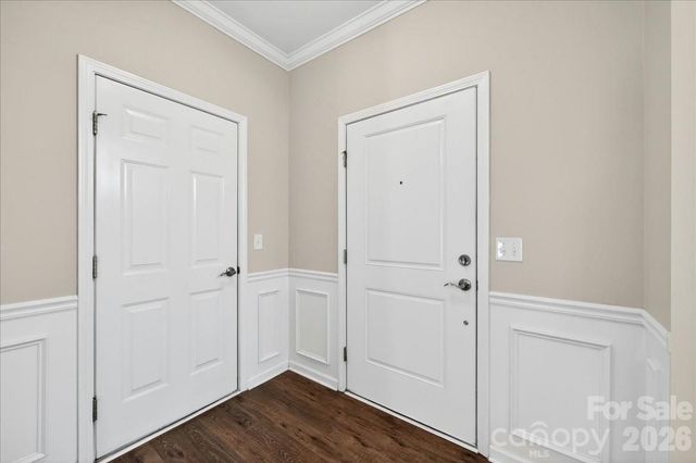 2053 Pine Siskin Court, Fort Mill, SC 29707