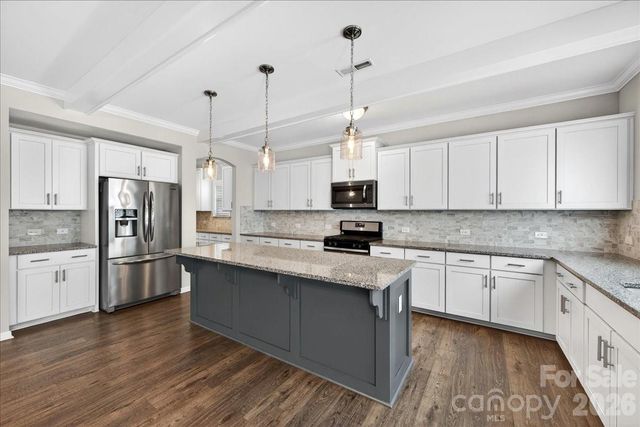 2053 Pine Siskin Court, Fort Mill, SC 29707