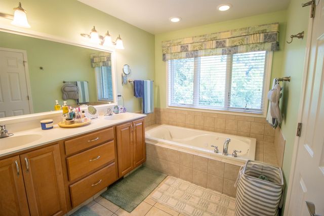 2539 Rushbrook Drive, Flint Twp, MI 48433