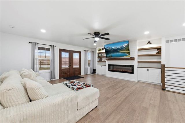 17391 State Route 371 Highway, Faucett, MO 64448