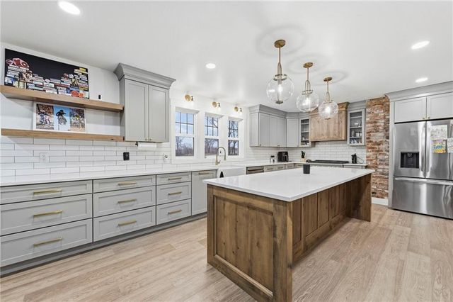 17391 State Route 371 Highway, Faucett, MO 64448