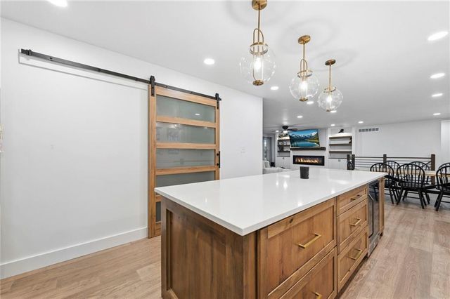 17391 State Route 371 Highway, Faucett, MO 64448