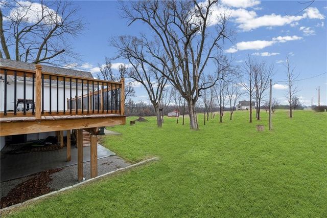 17391 State Route 371 Highway, Faucett, MO 64448