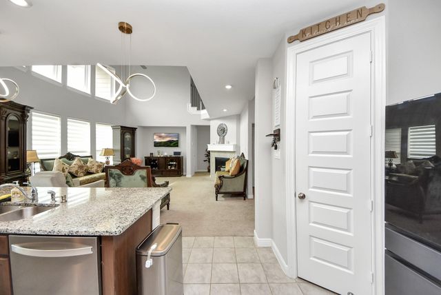 1935 Heather Canyon Drive, Houston, TX 77089