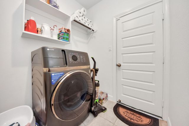 1935 Heather Canyon Drive, Houston, TX 77089