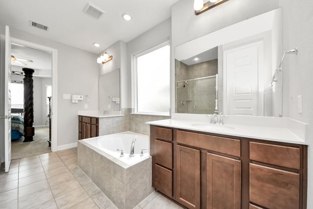 1935 Heather Canyon Drive, Houston, TX 77089